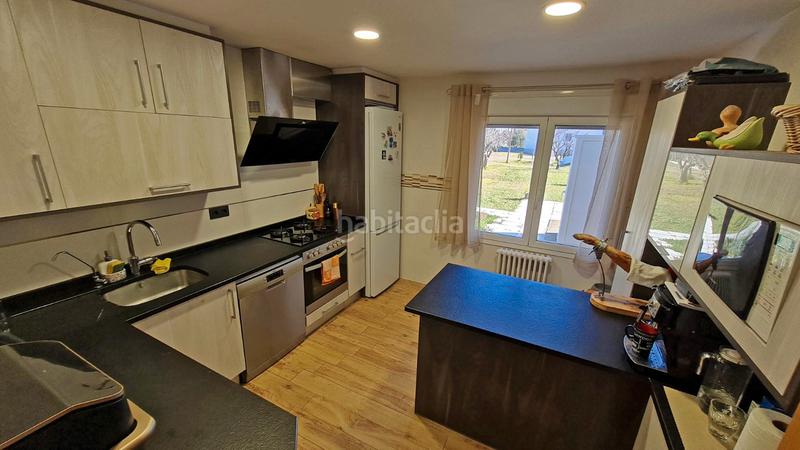 Foto 84973b7b-aae4-4fcd-98ef-f572ea9f08bb. Casale con parcheggio in Miralbueno Zaragoza