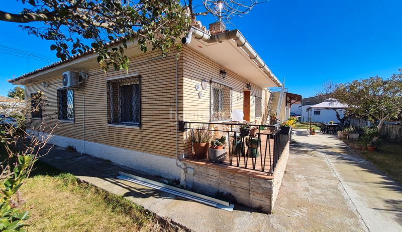 Foto a5c039f9-4d2f-4e66-8839-8a9af691a5ad. Casale con parcheggio in Miralbueno Zaragoza