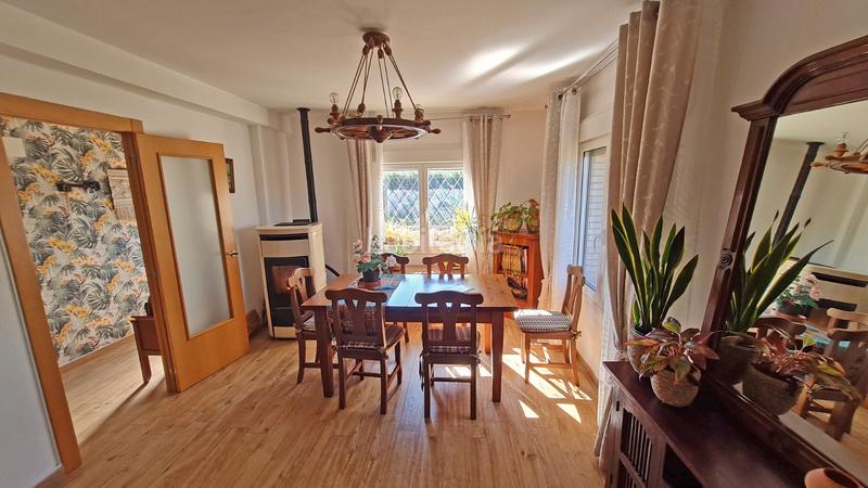 Foto dea30655-ec70-4eff-b2a9-fde5bab40702. Casale con parcheggio in Miralbueno Zaragoza