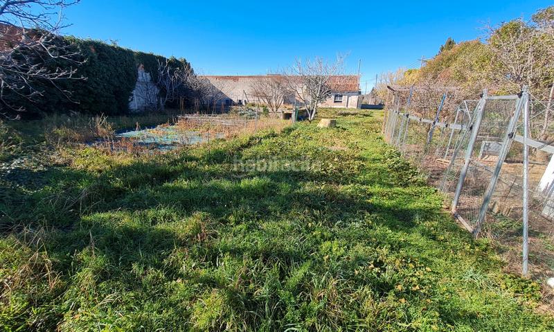 Foto 5735c929-1c8a-4fbf-8b53-f41b04ae3683. Masía en Miralbueno Zaragoza