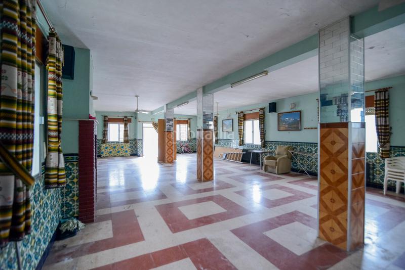 Foto d9aebadf-5509-4e75-b90b-721c43577f8b. Finca rústica en Carcabuey