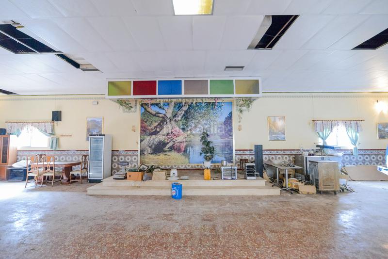 Foto f59315fc-7dba-43d6-8035-e82c35cf7fae. Finca rústica en Carcabuey