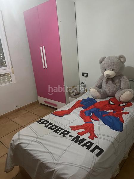 Foto 37db0e2e-541d-433f-b26c-25486f61a6f3. Casa adossada amb aparcament a Alfacar