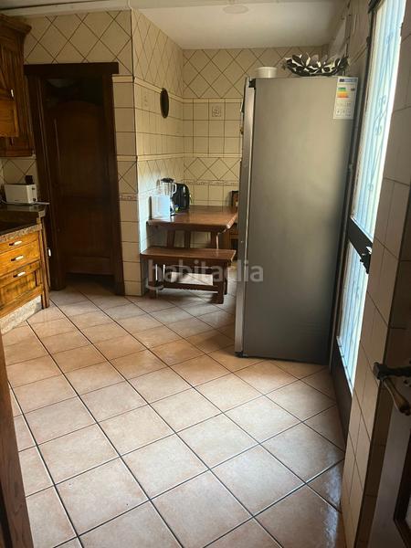 Foto 7d9d1331-5d7d-4709-a879-2269bc63f098. Casa adossada amb aparcament a Alfacar