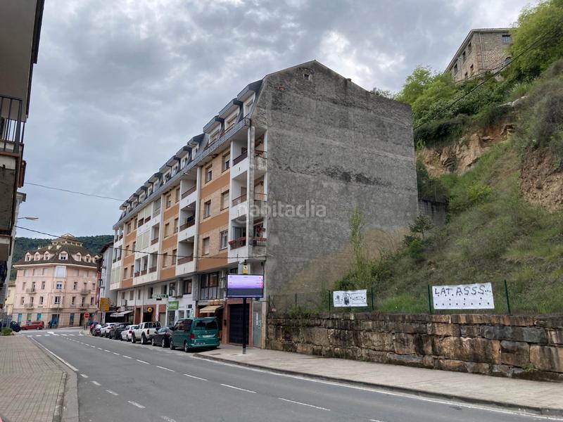 Foto b0df6896-4646-4ce3-9341-09f0ea1faad7. Terreno residencial en Aínsa - Sobrarbe