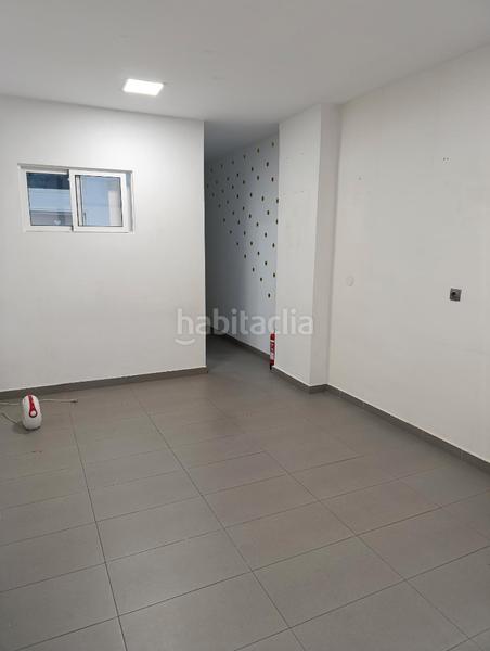 Foto 5e336e4a-e30d-4aaa-84fe-6141cc6e4a08. Locale commerciale con riscaldamento in Fígares Granada
