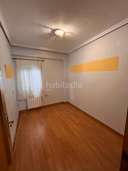 Foto 0e597db1-e63f-4de0-b0b4-5da869f9dd8f. Penthouse with heating in Industria Albacete