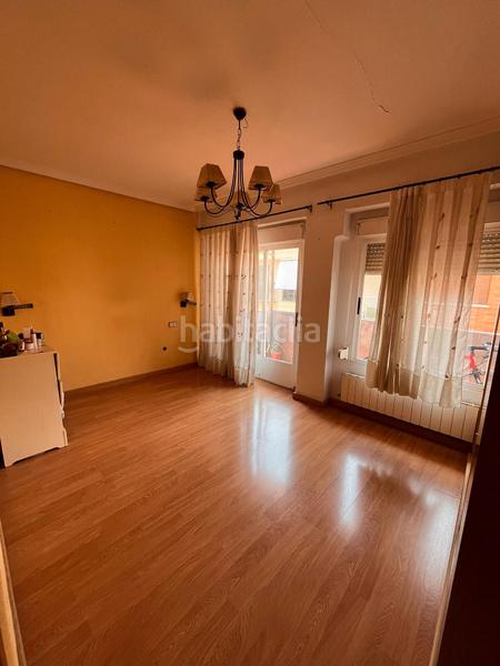 Foto 9fc679e6-766b-4289-9cce-772b8e5415e6. Penthouse with heating in Industria Albacete