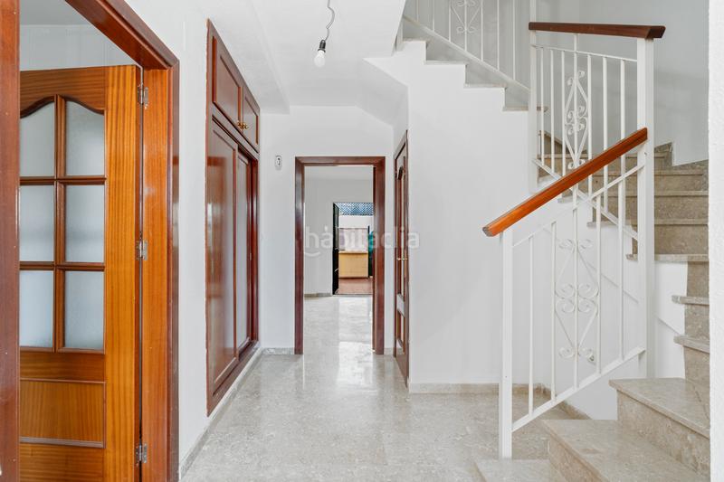 Foto 38af979d-afdf-4c56-877e-cd19298befa2. Semi detached house with parking pool in Huétor Vega