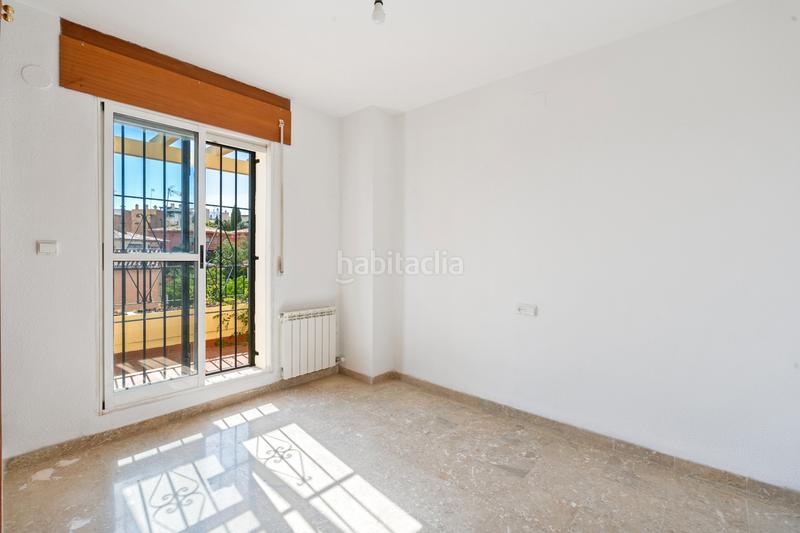 Foto 69b8ee4a-c8b9-4ed5-afde-f957f3fbf82d. Semi detached house with parking pool in Huétor Vega