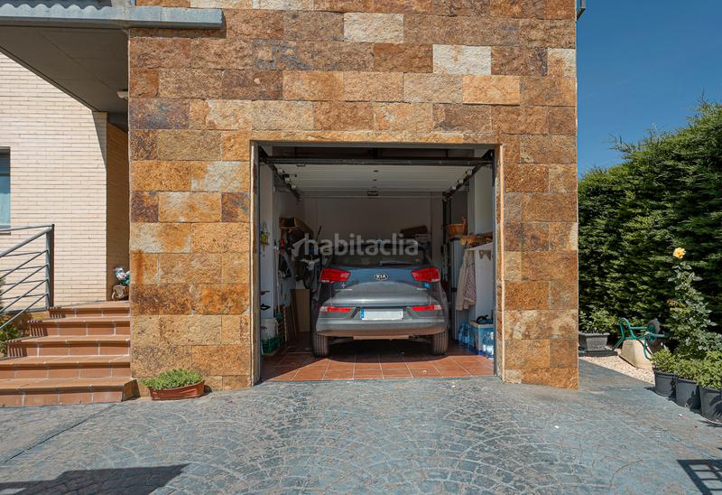 Foto 495683b0-a713-48c6-a2cc-8a7e9a164496. Chalet avec cheminée dans Aldeamayor de San Martín