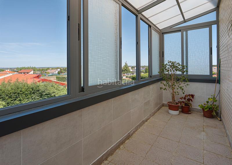 Foto f11fc6b3-2716-401e-aa88-92ca796cd230. Chalet avec cheminée dans Aldeamayor de San Martín