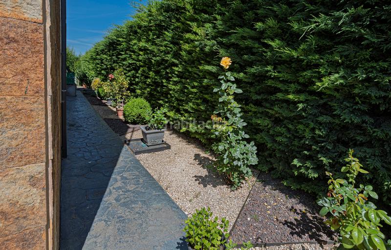 Foto 9986854d-12ed-4b53-98a5-550c988412b6. Chalet con camino in Aldeamayor de San Martín