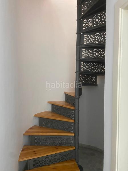 Foto 80993b8c-3230-43cd-a29f-14f926c4a800. Àtic amb xemeneia piscina a Chapín - Campus Universitario - Navinco Jerez de la Frontera