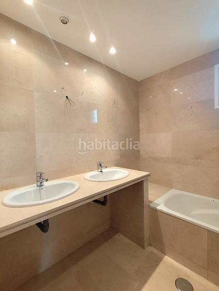Foto f5bfb6a5-b3f7-4fdf-813b-3495fdf79085. Chalet en Almensilla