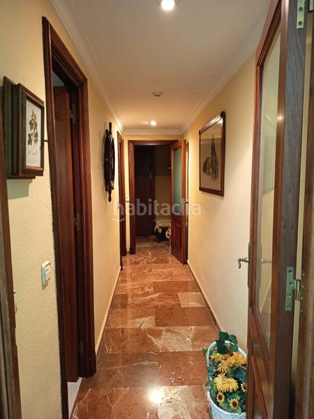 Foto 6758b8f7-f186-4756-91d1-7a64d3a17d2e. Piso en Parque Avenida Jerez de la Frontera