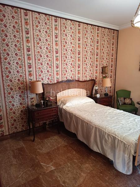 Foto c717eb8a-2aff-4166-9466-e47fb7dd3841. Piso en Parque Avenida Jerez de la Frontera