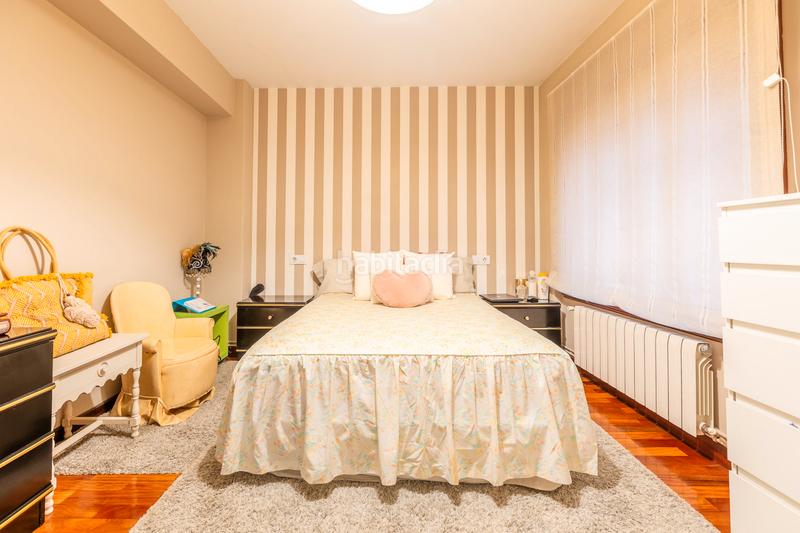 Foto bed9ef69-08ba-4819-b69c-057127a6fa8a. Etagenwohnung mit heizung in Los Castros - Castrillón Coruña (A)