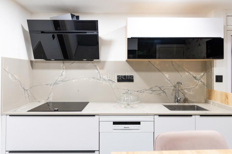 Foto cee9e52b-9780-4545-8383-f48bf9de686f. Etagenwohnung mit heizung in Los Castros - Castrillón Coruña (A)