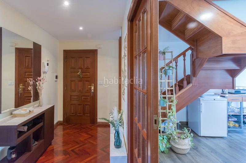 Foto 685cb095-a56e-48dd-977a-b6a4f51762b2. Dúplex  en venta en calle areal en Perillo Oleiros