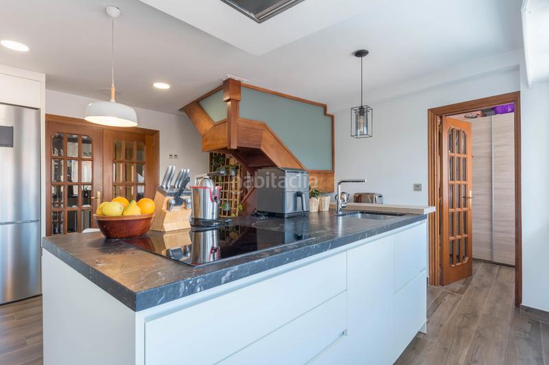 Foto a39fa18d-1293-4c17-961c-d1db242b94a0. Dúplex  en venta en calle areal en Perillo Oleiros