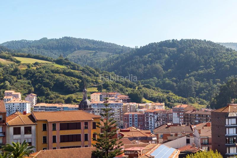 Foto 57642414-48b2-42fc-8d04-95c6faf47fd7. Xalet amb calefacció aparcament a Bermeo
