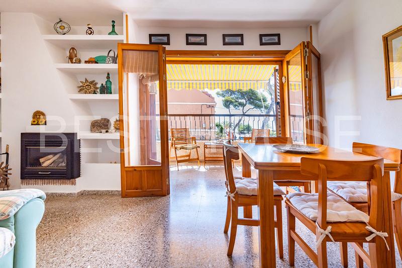 Foto 92121cf5-9d83-46fe-b424-07f3e4417d5a. Appartamento con camino parcheggio in Santiago de La Ribera San Javier