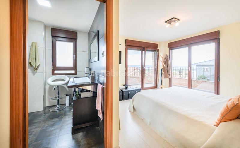 Foto 00b33c1d-a021-4ba7-aec4-437e79e05b5a. Chalet avec chauffage parking piscine dans Cabanillas del Campo