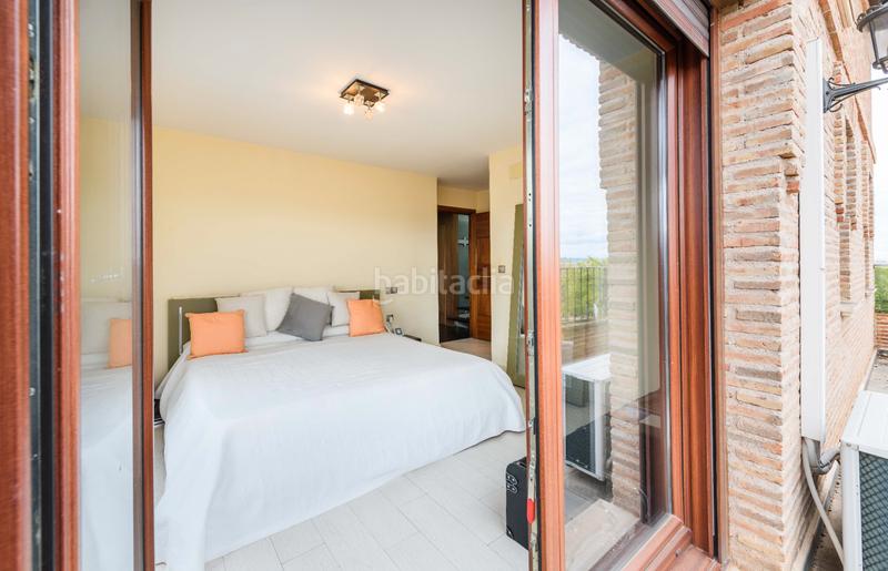 Foto 432c98df-94e0-4b49-9326-d0fa6d313a20. Chalet avec chauffage parking piscine dans Cabanillas del Campo