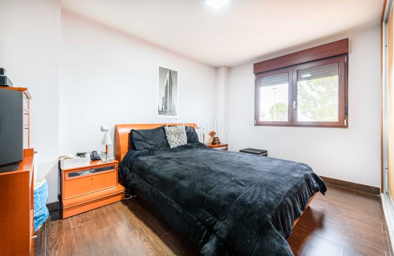 Foto 4f2aa387-488e-46f9-a452-a0ac0cff8713. Chalet avec chauffage parking piscine dans Cabanillas del Campo