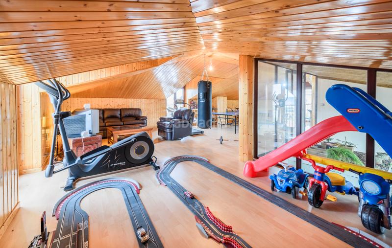 Foto 77b31a78-a1bd-487a-ba76-b86627d8adb0. Chalet avec chauffage parking piscine dans Cabanillas del Campo