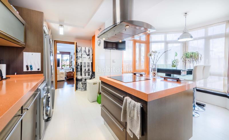 Foto e70925ea-4758-44c7-99da-25efc6400fcf. Chalet avec chauffage parking piscine dans Cabanillas del Campo