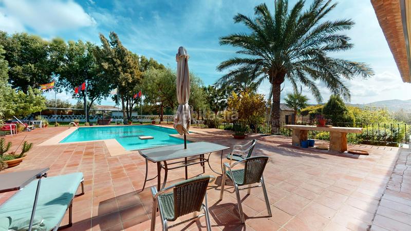 Foto 92130079-e3dd-43db-ba37-737b60ffa242. Casa espectacular vivienda unifamiliar aislada en bobadilla- a 8 kms del centro urbano en Antequera