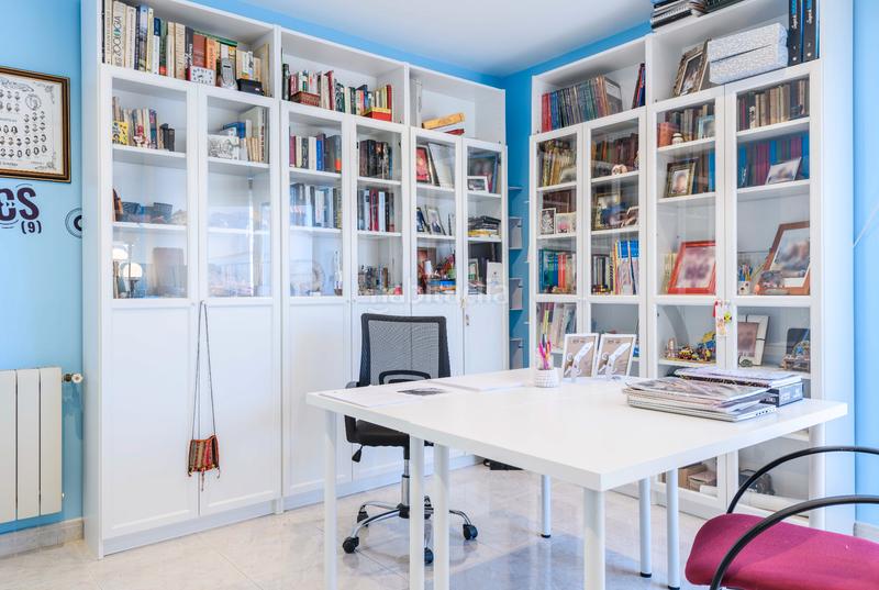 Foto 15a30451-ed3a-4ac6-a1c8-3e820debc629. Xalet amb calefacció aparcament piscina a Torrelaguna