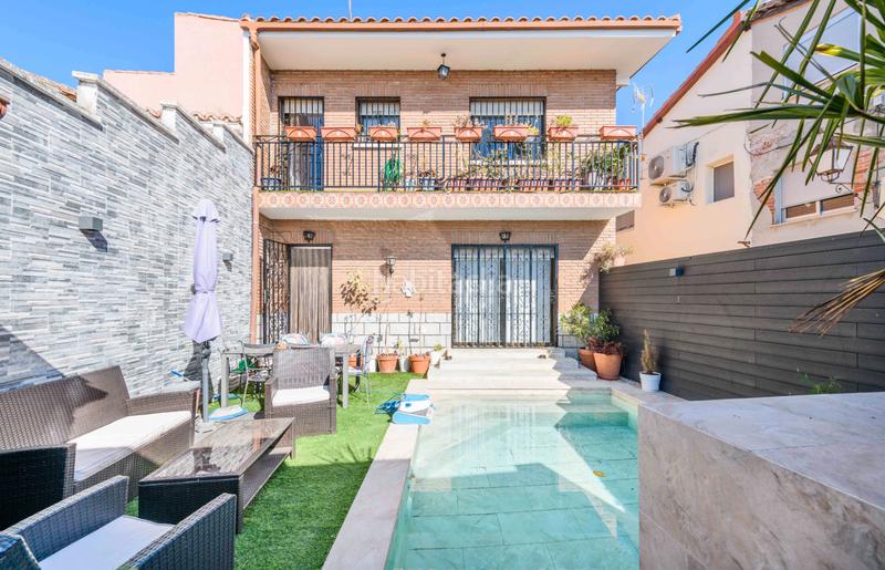 Foto 25ecabd7-d2c5-4be6-8938-3db1e993f236. Xalet amb calefacció aparcament piscina a Torrelaguna
