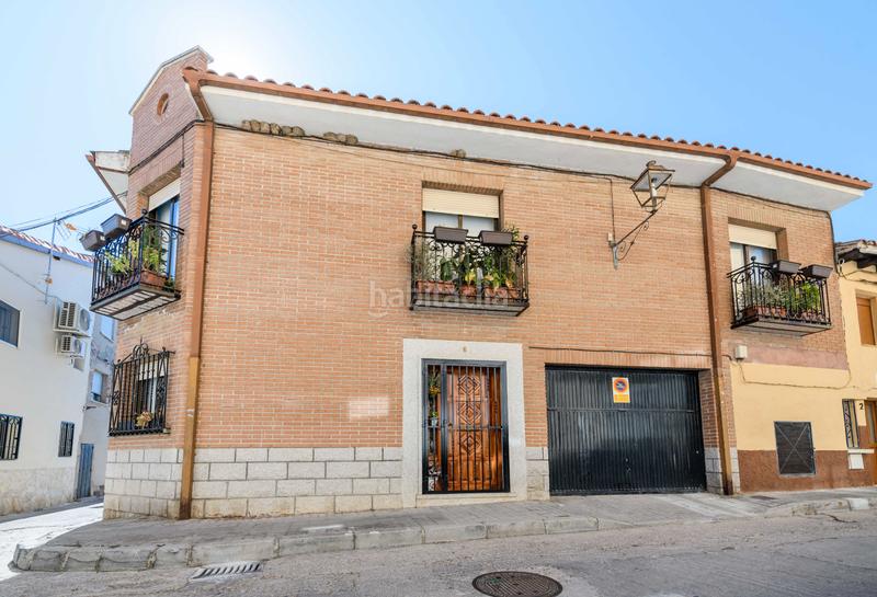 Foto 95e74a04-f506-4e39-a698-a426bff7e27f. Xalet amb calefacció aparcament piscina a Torrelaguna