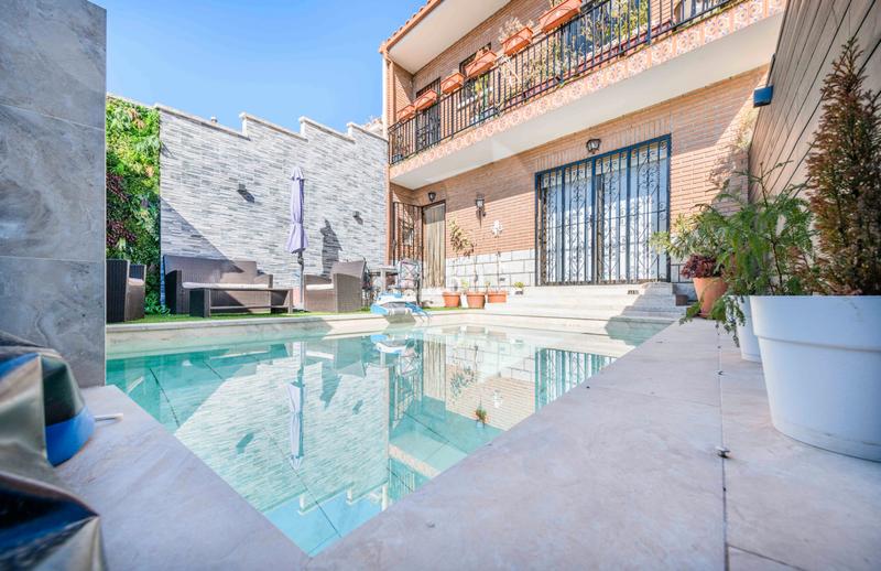 Foto 9d6887be-e05a-4912-8f4a-62c4e215a01c. Xalet amb calefacció aparcament piscina a Torrelaguna