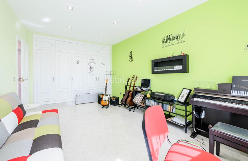 Foto 9effc316-8842-44ad-bb13-ae209cd27612. Xalet amb calefacció aparcament piscina a Torrelaguna