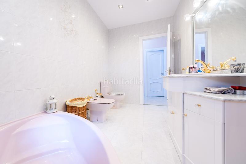 Foto a18fe8ed-c0b9-4512-a403-0200db525bb4. Xalet amb calefacció aparcament piscina a Torrelaguna