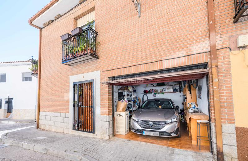 Foto b32e84d5-190a-4252-9609-bfd064a6abc2. Xalet amb calefacció aparcament piscina a Torrelaguna