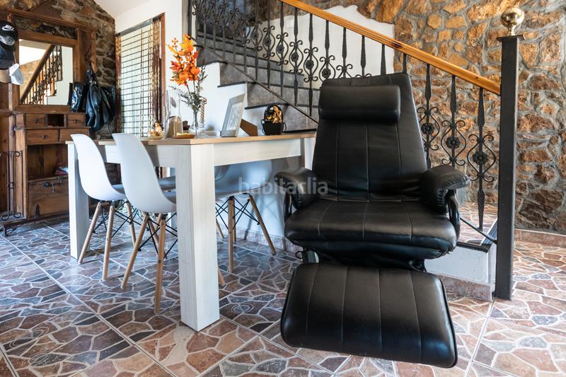 Foto 2a8c85e7-025d-4b71-a317-db563f3ac8a7. Chalet en El Berrón-La Carrera Siero