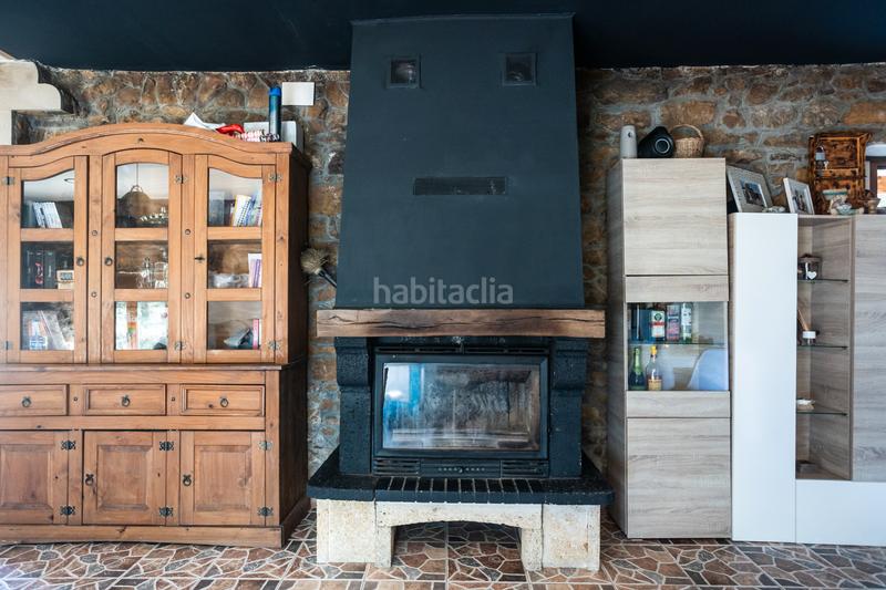 Foto 644fcabd-e457-4ec0-ab0e-205684c0cc9b. Chalet with fireplace parking in El Berrón-La Carrera Siero