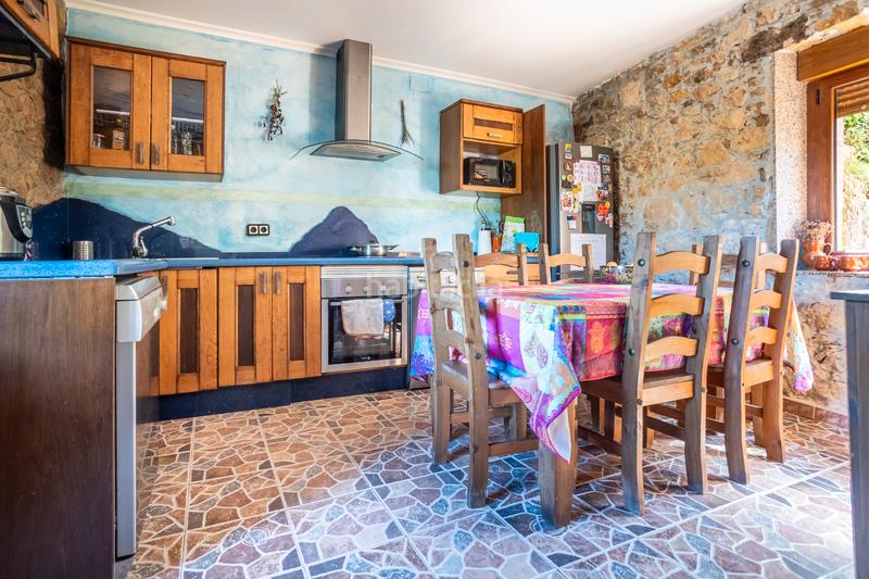 Foto 0c38a278-e773-4dca-af4a-31d8ca9b3123. Chalet avec cheminée parking dans El Berrón-La Carrera Siero