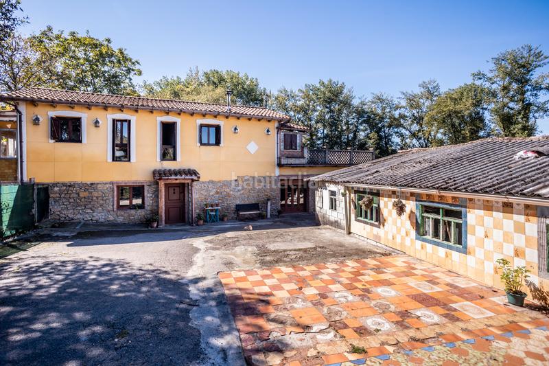 Foto 685c32e8-d941-4006-bf7e-ac471e66818d. Chalet avec cheminée parking dans El Berrón-La Carrera Siero