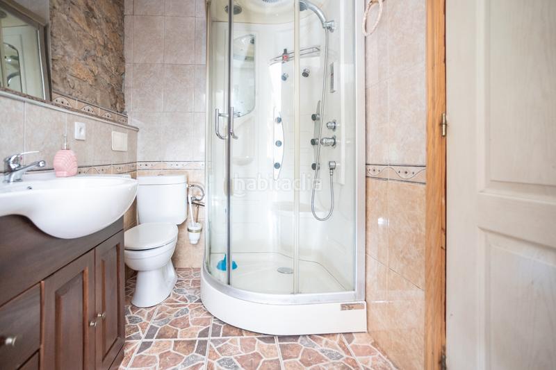 Foto 9c0a2bcf-4404-4566-95ea-f45d10d639a8. Chalet avec cheminée parking dans El Berrón-La Carrera Siero