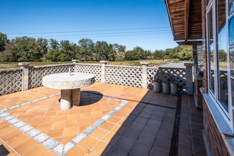 Foto 72c51be0-cae1-4cb8-bb7e-1cc5c80429c6. Chalet con camino parcheggio in El Berrón-La Carrera Siero