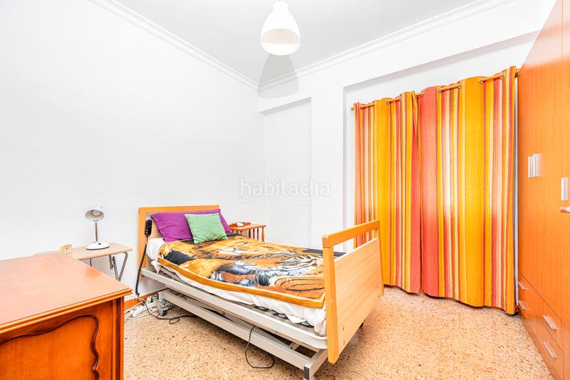 Foto 1772d1a0-0bc5-4d8b-902e-46c71cee9692. Flat with parking in Escaleritas Palmas de Gran Canaria (Las)