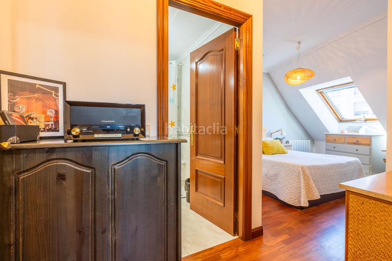 Foto 0aeefabe-8a87-4b12-80f4-abbfa8823cd8. Penthouse with heating parking in Arteixo pueblo Arteixo