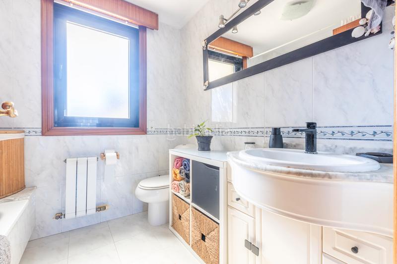 Foto e795717e-697a-40d0-9a82-eca7b3cfc5d4. Penthouse with heating parking in Arteixo pueblo Arteixo