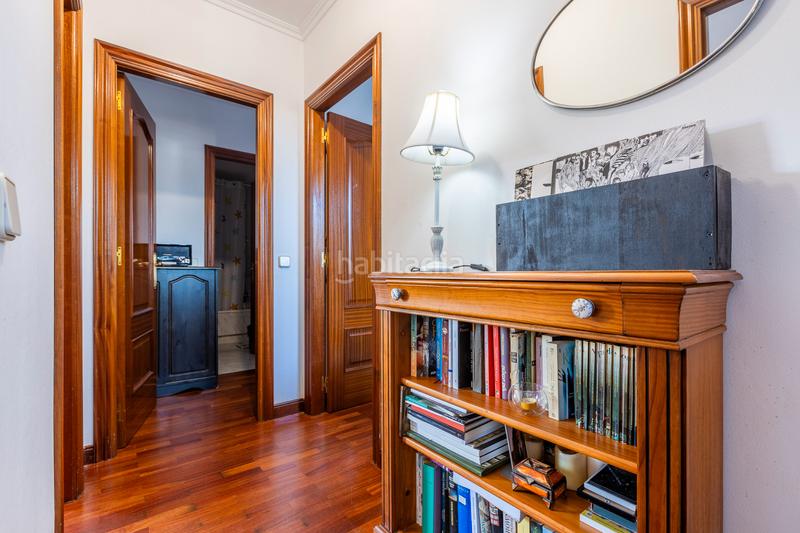 Foto fe3e31bc-2e46-422b-a09d-7157969dd039. Penthouse with heating parking in Arteixo pueblo Arteixo